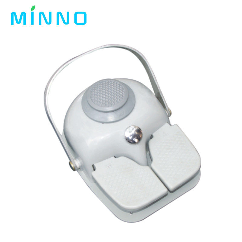 Dental Multi Functional Foot Switch Control Pedal Per sedie dentali Unità di controllo di alta qualità Dental Multi Functional Foot Switch Control Pedal Sedie dentali Accessori per il dentista Strumento di base
